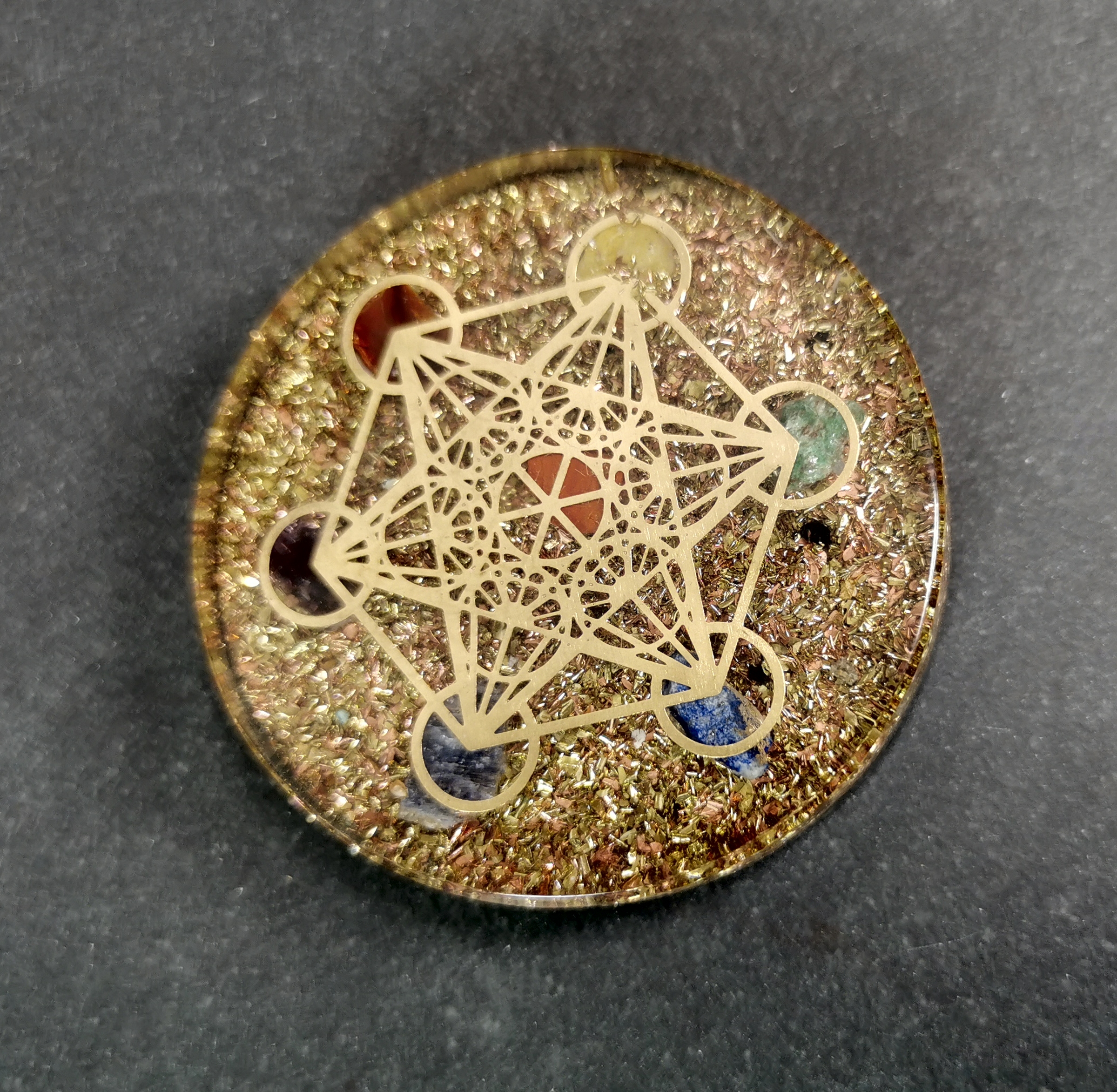Metatron Orgonit Platta med Chakra stenar  - 5cm