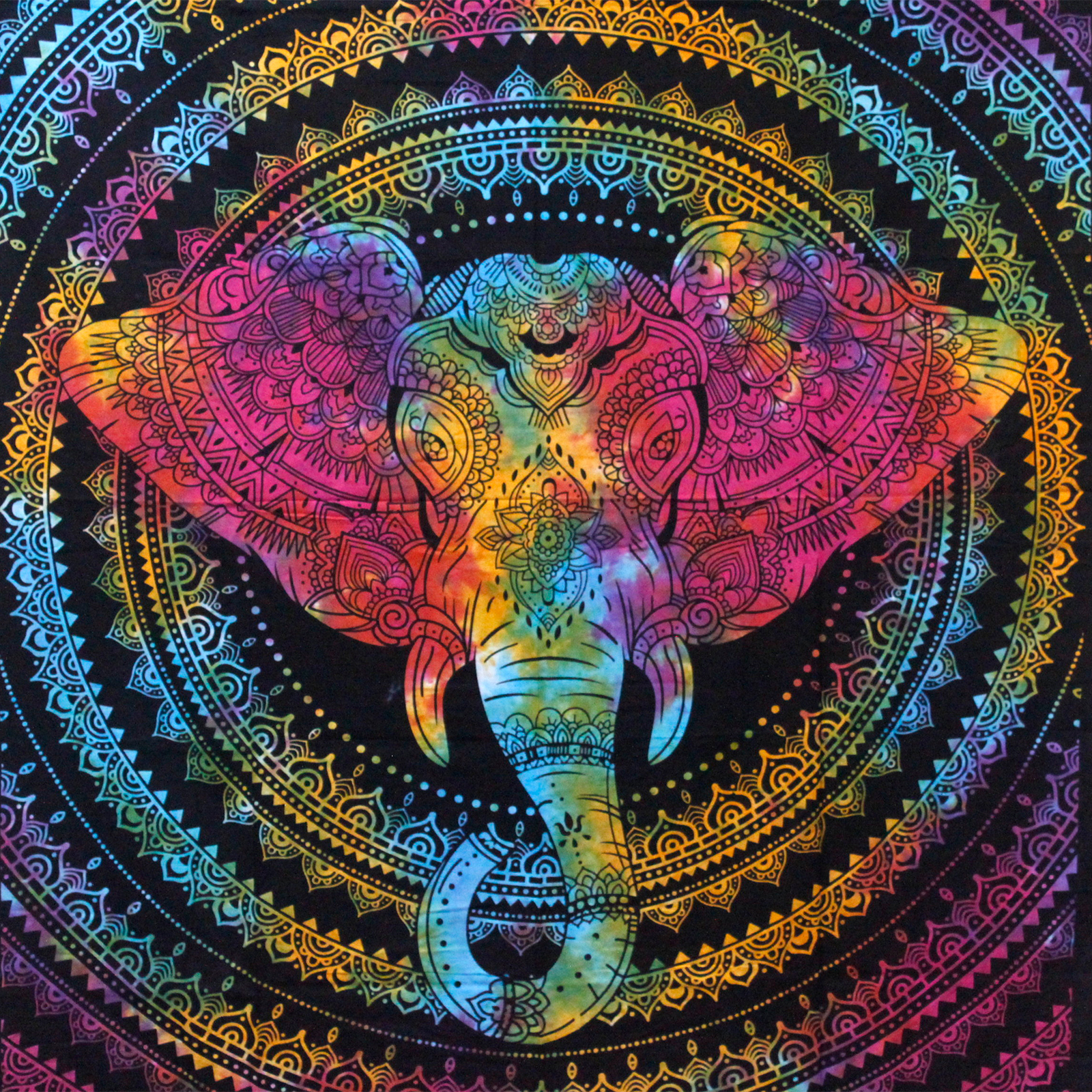 Väggbonad  - Elefant i Batik - 2