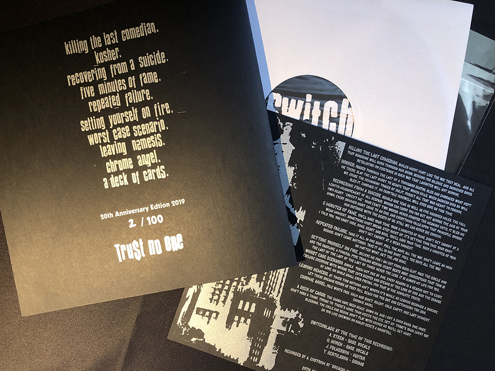 SWITCHBLADE - s/t 10" (20th Anniversary Edition) - 3