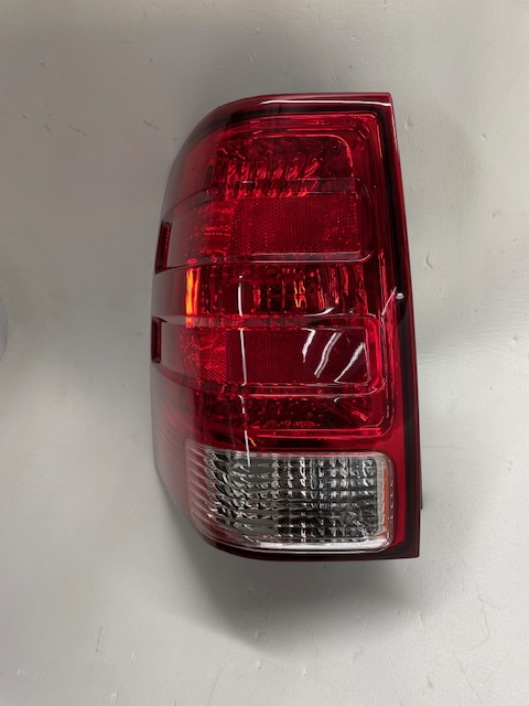 Baklampa vänster 