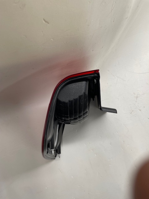 Baklampa höger - 4