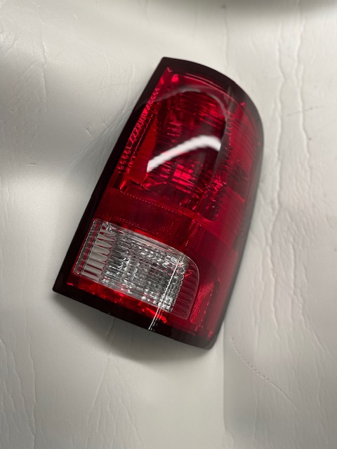 Baklampa DODGE RAM höger (EJ LED) - 2
