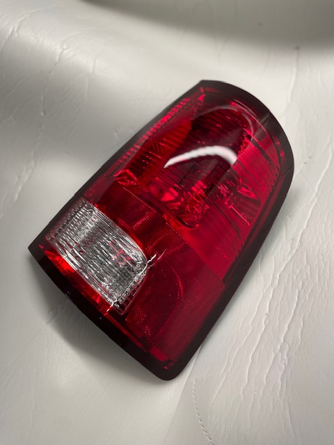 Baklampa DODGE RAM höger (EJ LED)