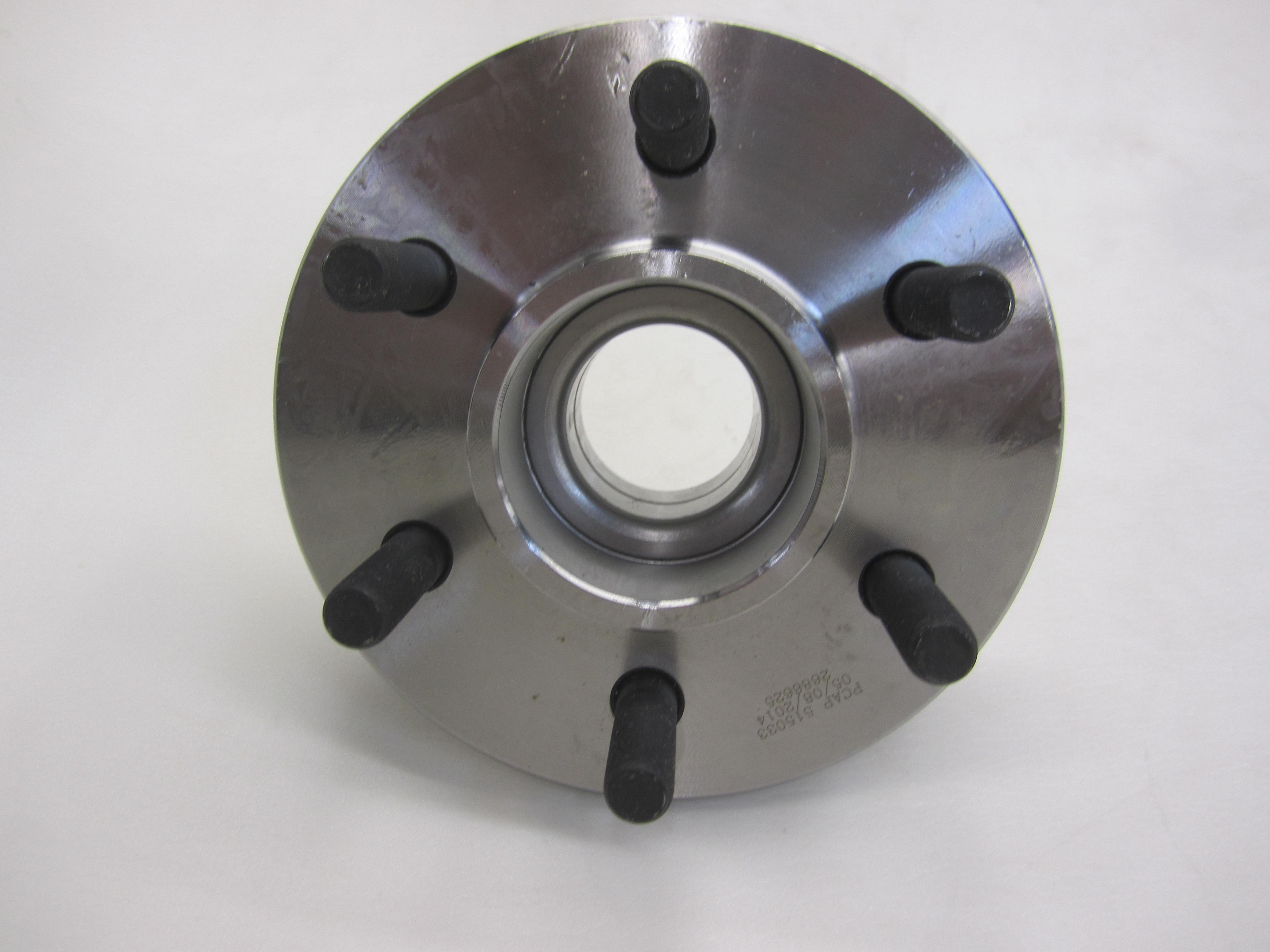 Hjullager, hub  fram 2WD - 2