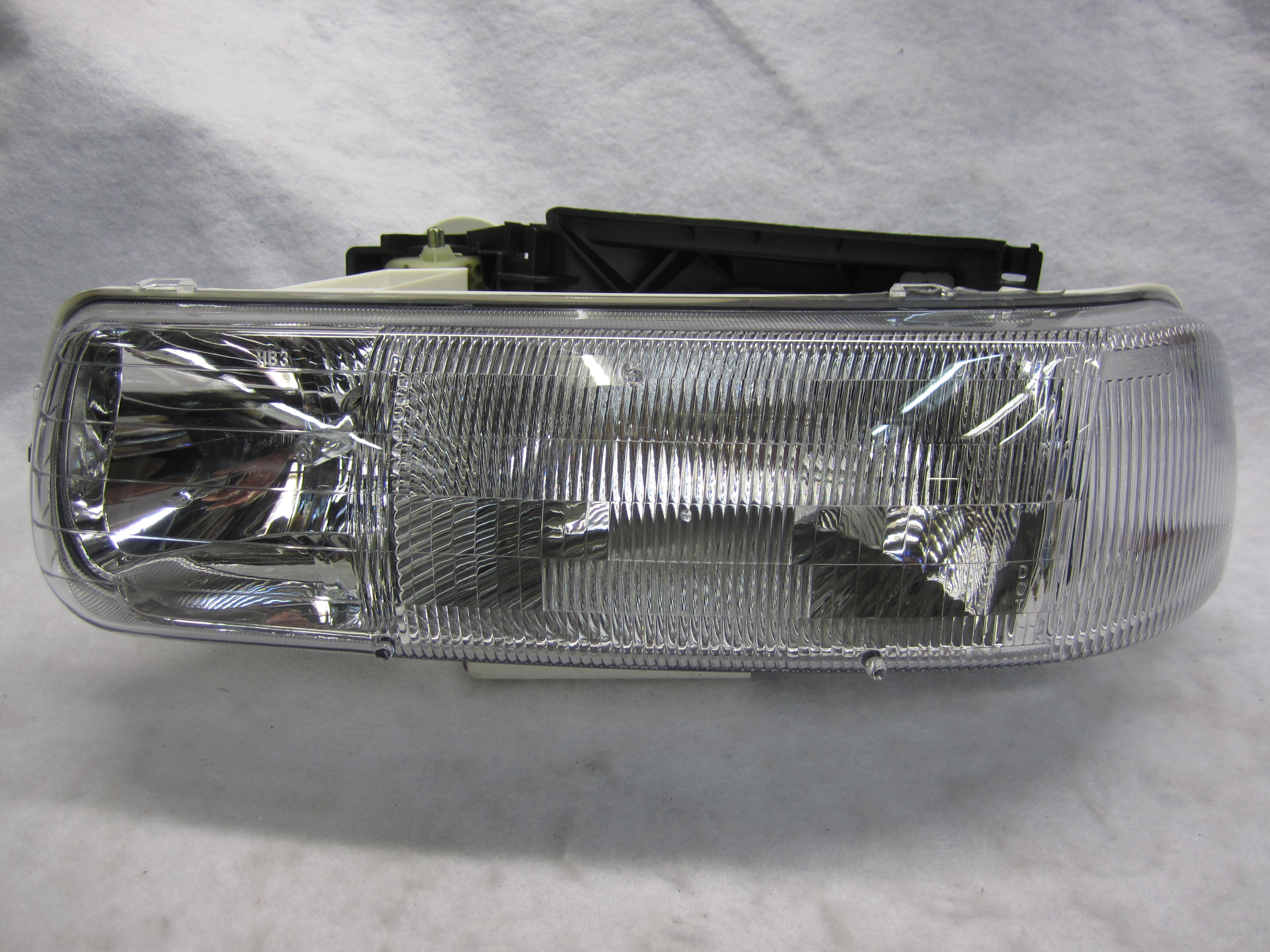 A   Framlampa Strålkastare GM9906 Vä