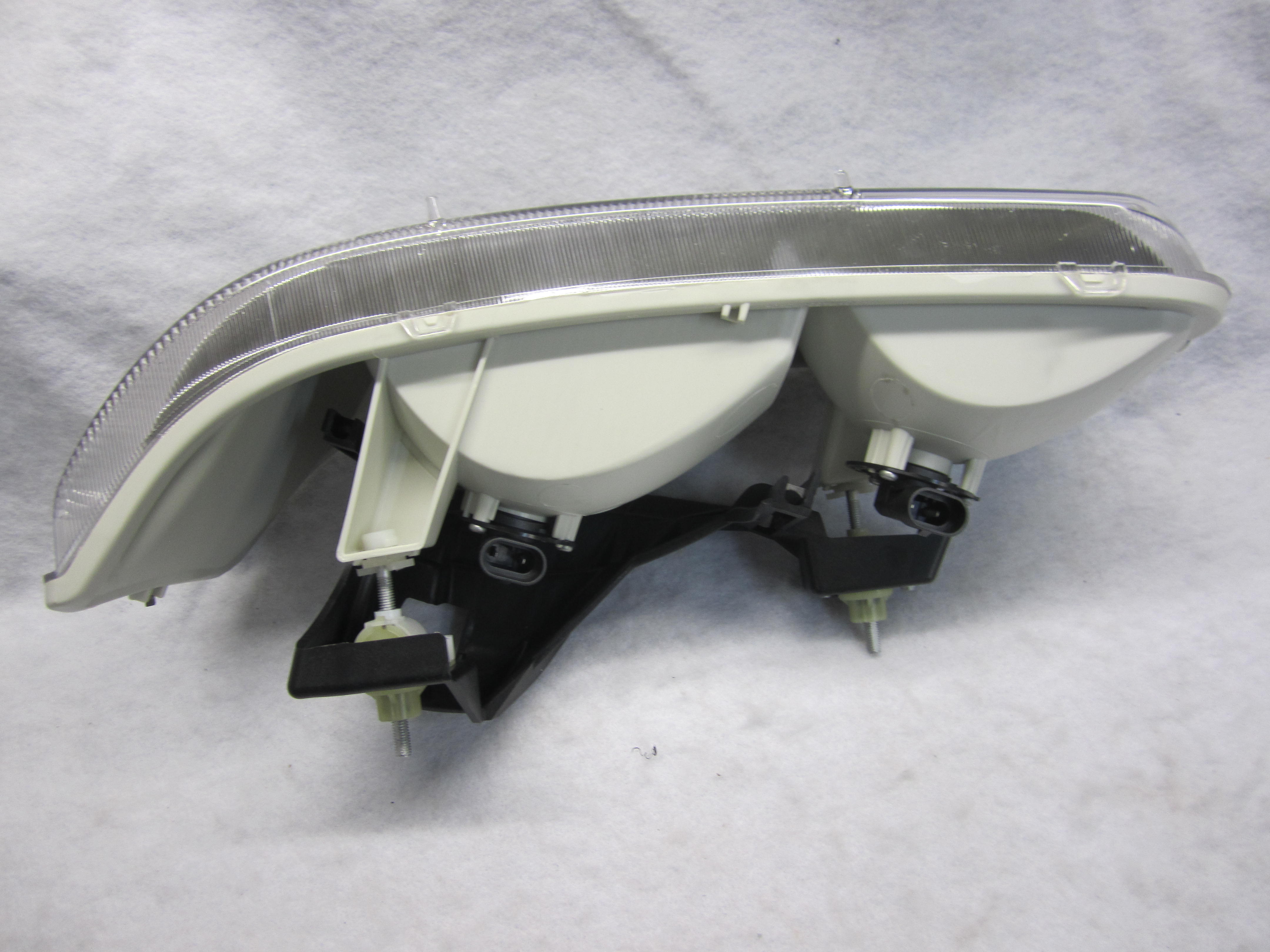 A  Framlampa Strålkastare GM9906 Hö - 4