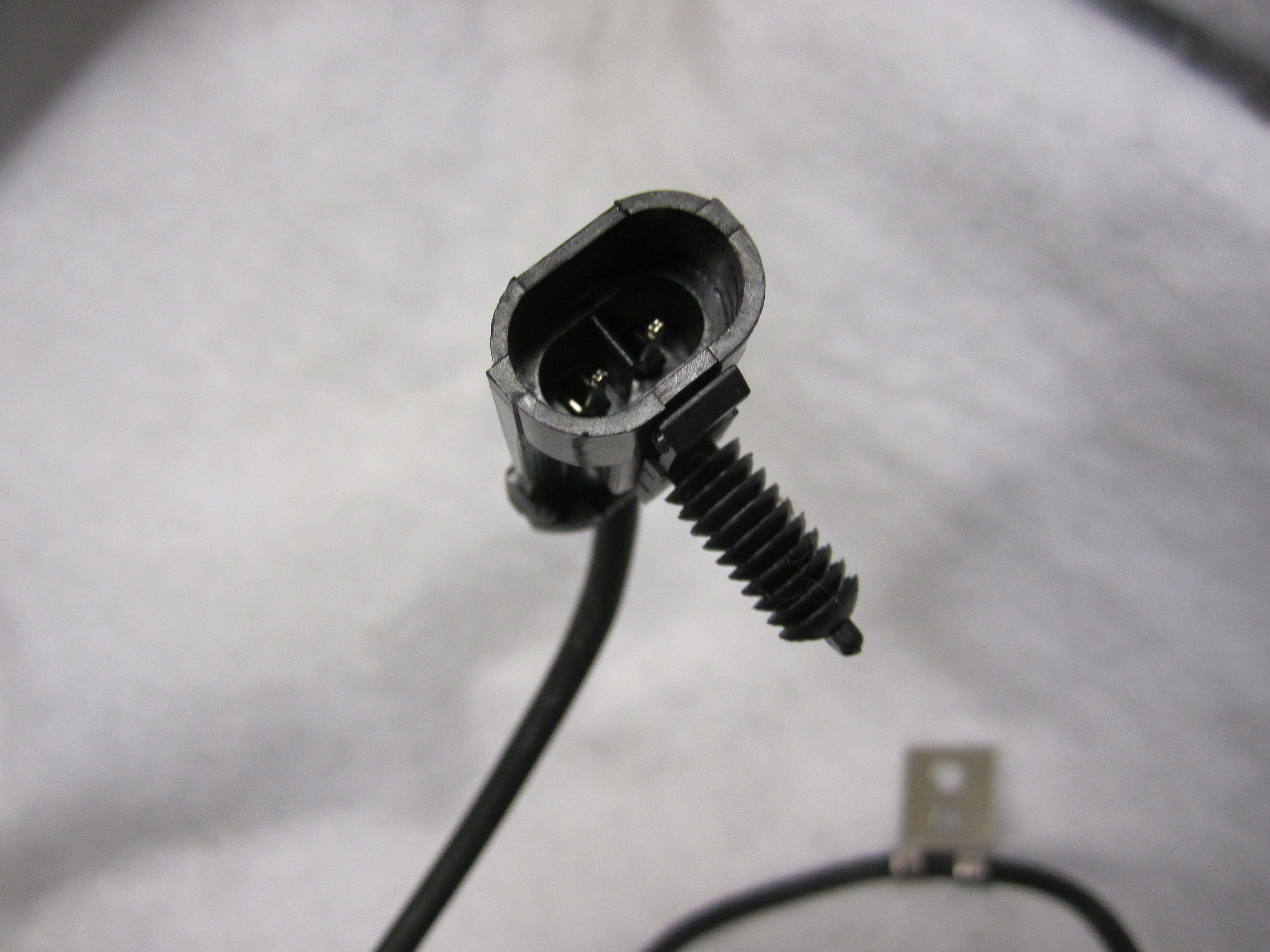 GM-S10 HUB 97-05  4WD w/ABS - 5