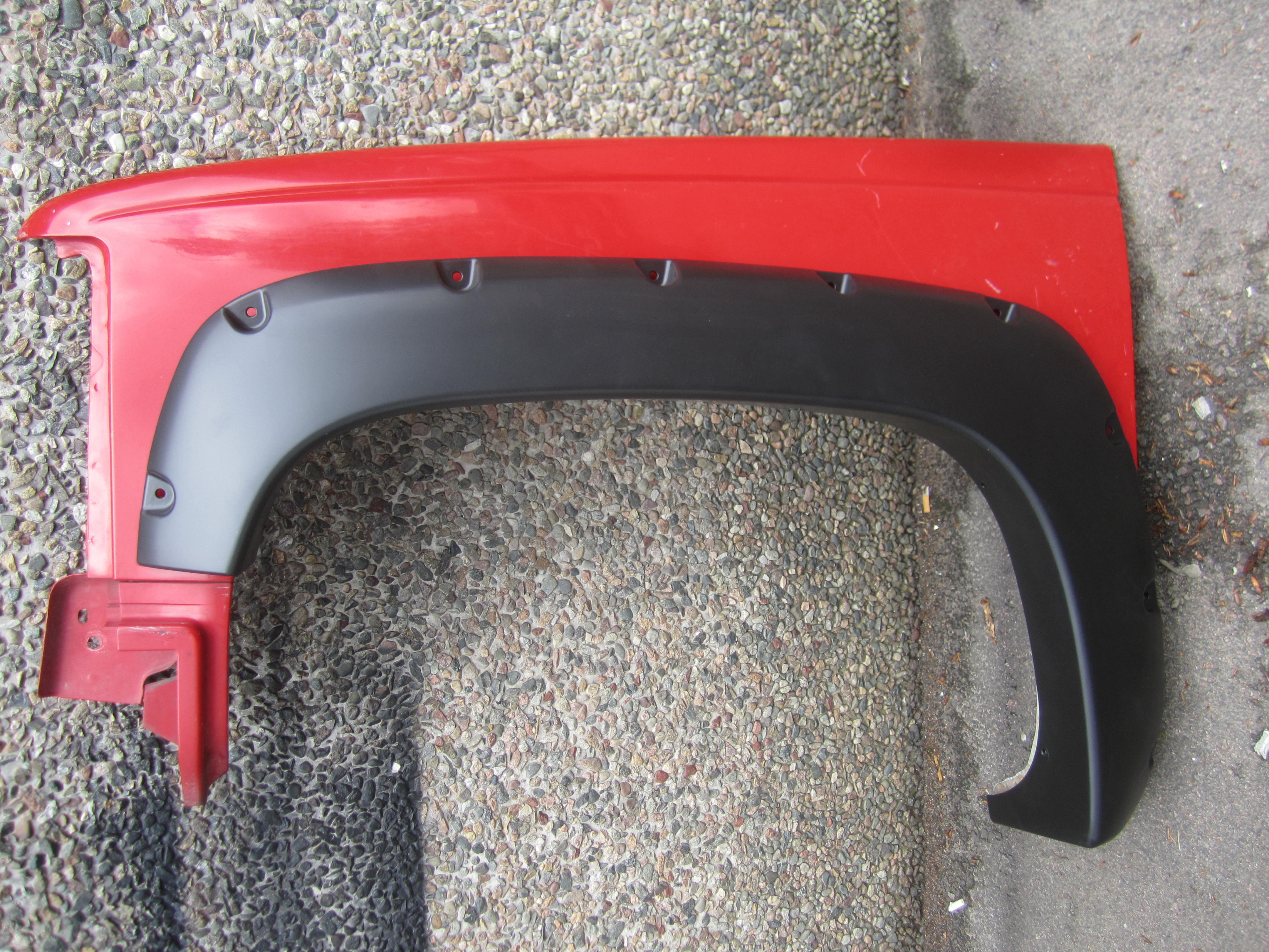 Skärmbreddare m bullthål