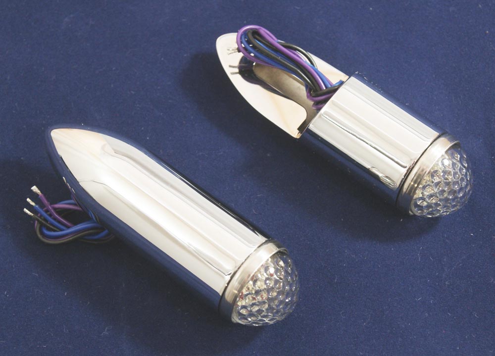 DERINGER LED "FENDER LIGHT" HD SOFTTAILS - 2