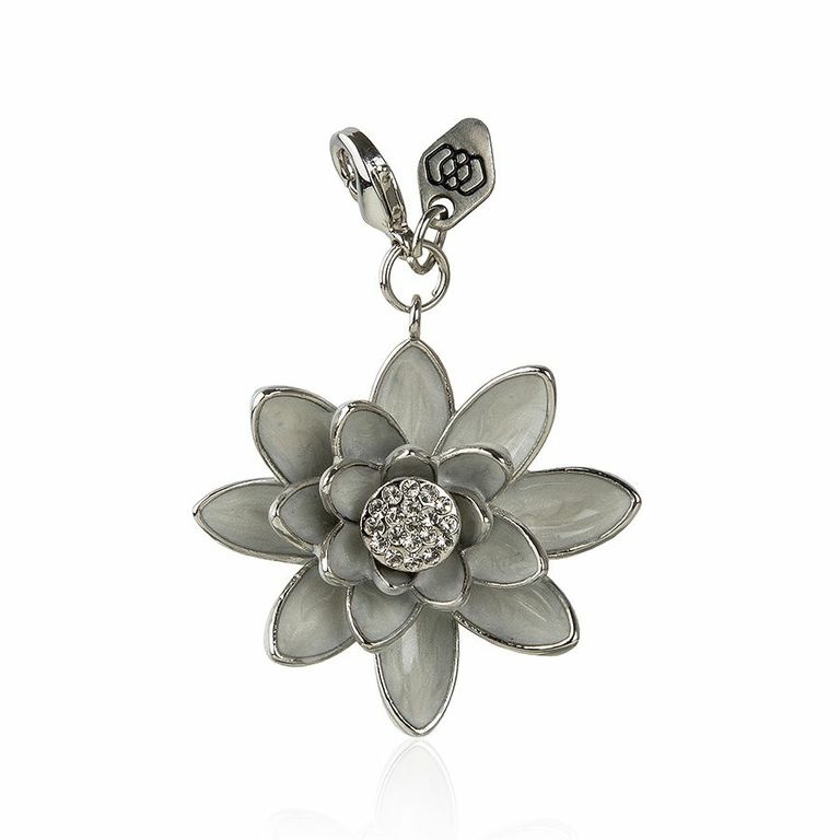 Water Lily / Lotus Ivory