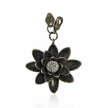Water Lily  / Lotus Vintage