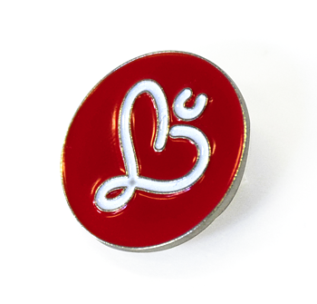 Pins med magnet.
