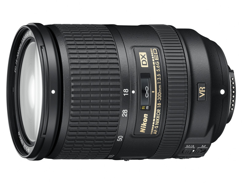 NIKON 18-300MM/3,5-5,6G ED VR