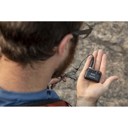 ZOOM F2-BT Ultra Compact Field Recorder - 8