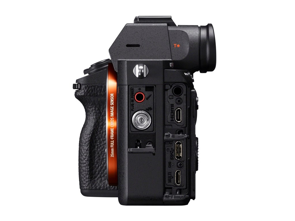 Sony Alpha a7R III Mirrorless Digital Camera - 3