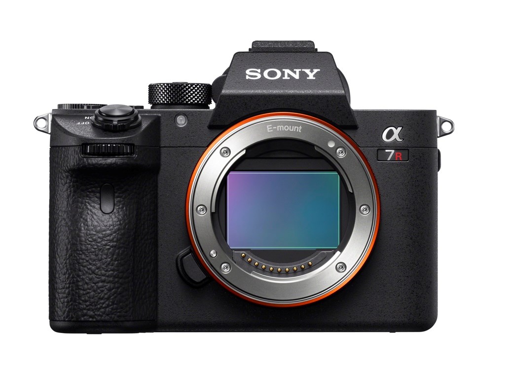 Sony Alpha a7R III Mirrorless Digital Camera