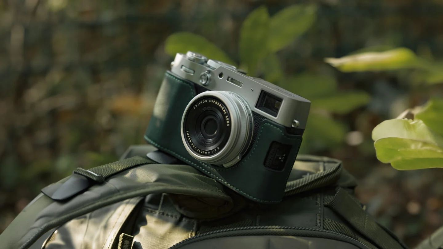 Tilta Leather Camera Case for Fujifilm X100VI - Green - 6