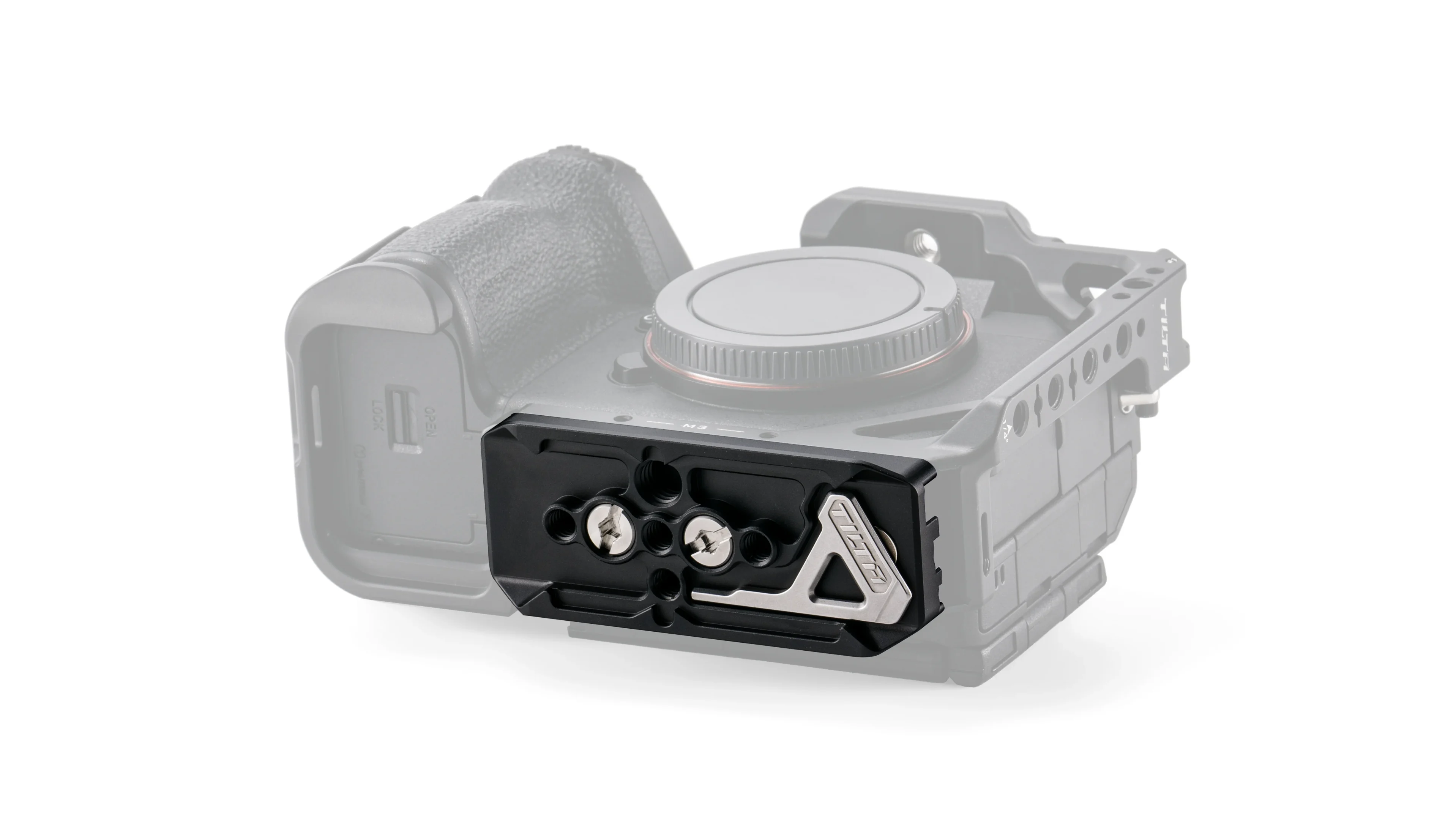 Tilta ARCA Bottom Plate with Cable Passthrough for a1 II/a9 III - Black - 15