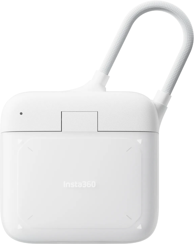 Insta360 2-in-1 Card Reader + Case - 3