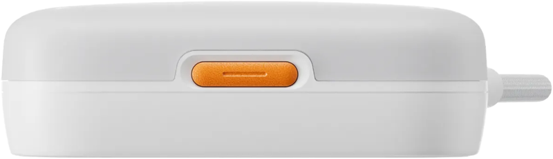 Insta360 2-in-1 Card Reader + Case - 5