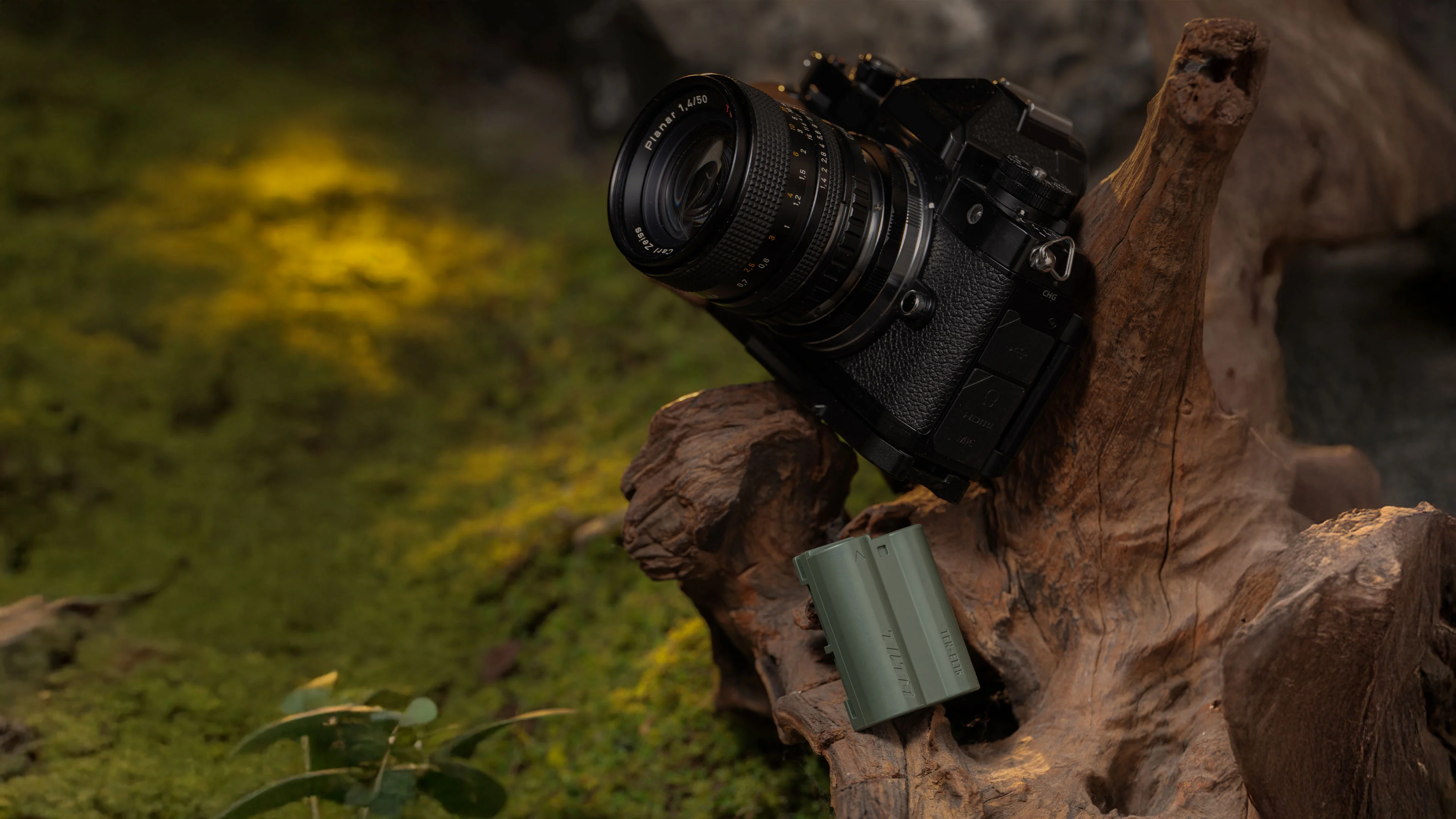 Tilta EN-EL15C Battery with USB-C Input (2400mAh) - Green - 13