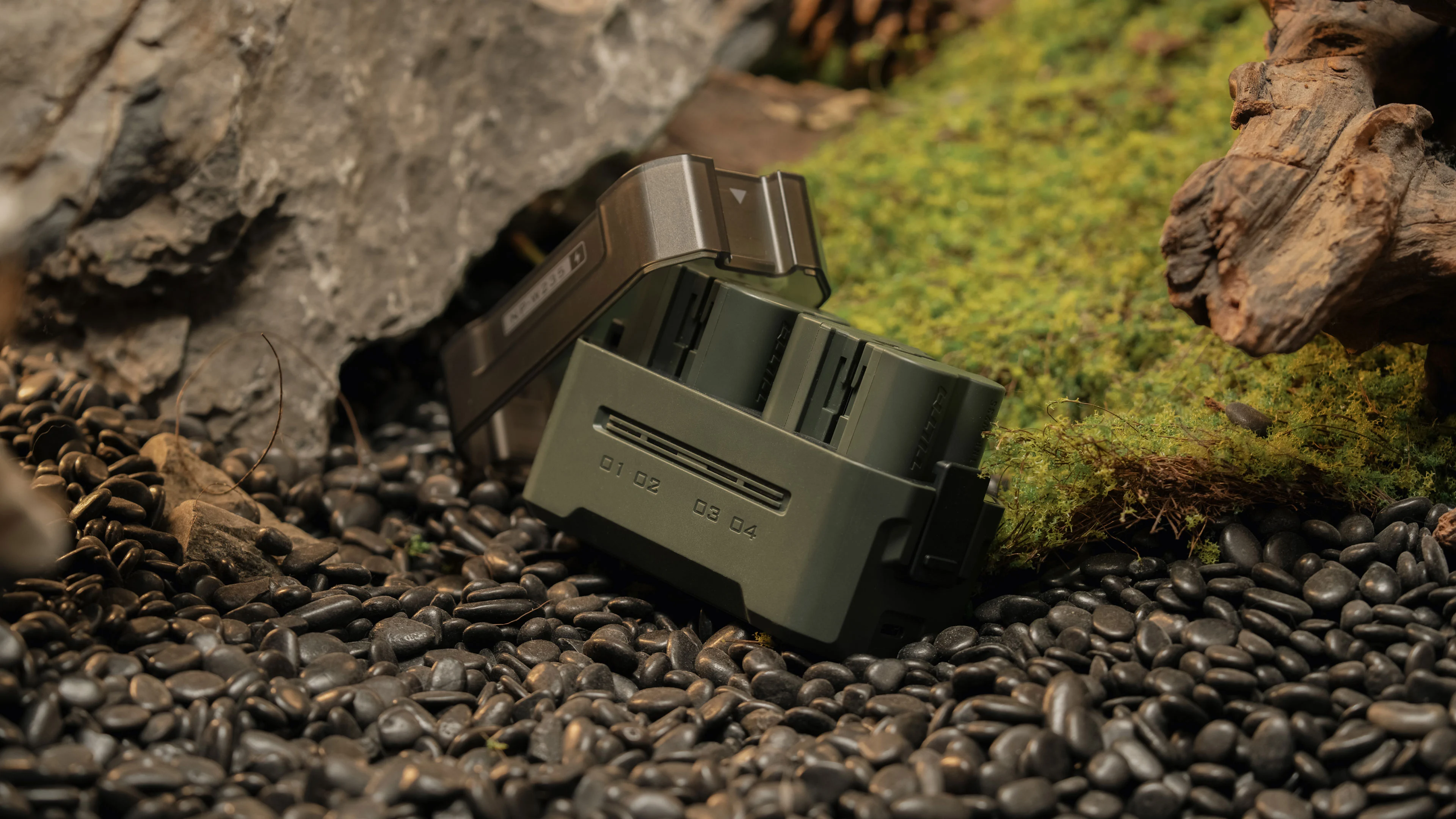 Tilta Portable Charging Station for NP-W235 (4 Channel) - Green - 13