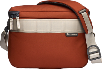 Gomatic Peter McKinnon Luma Camera Sling 12L, Rust