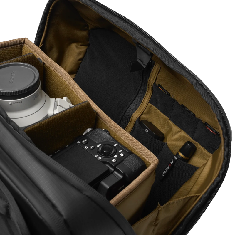 Gomatic Peter McKinnon Camera Messenger 13L - 9