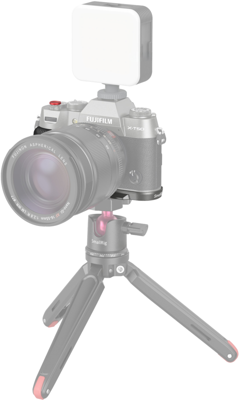 SmallRig 4712 Silicone L-Shape Handle for Fujifilm X-T50 Charcoal Silver - 6