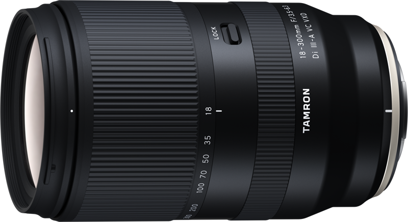 Tamron 18-300MM F/3.5-6.3 DI III-A VC VXD FUJI