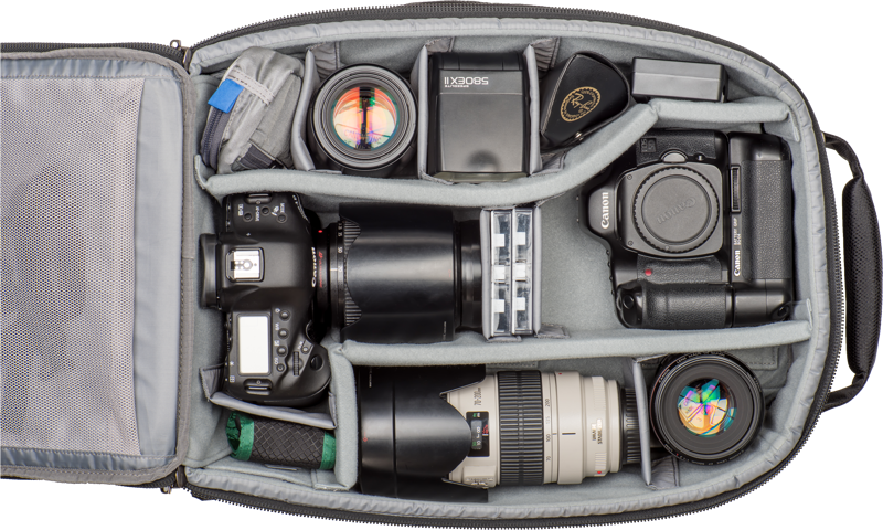 Think Tank Airport Advantage, Black - 16