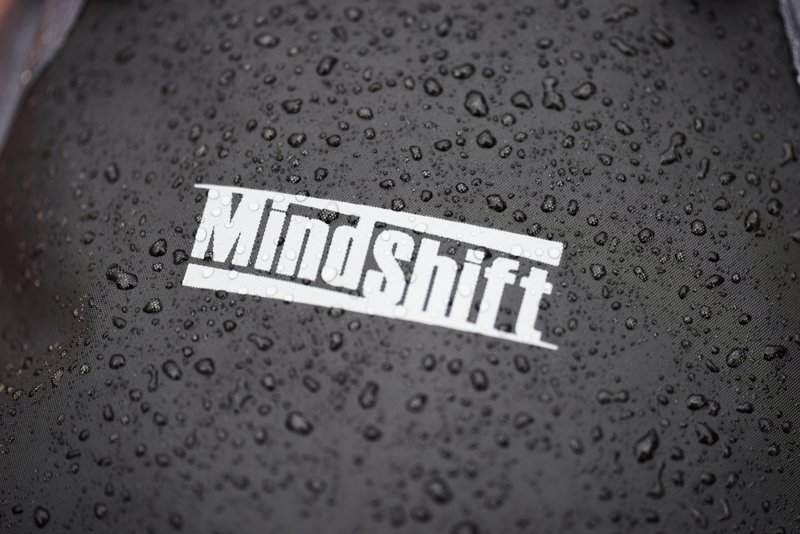 Think Tank MindShift PhotoCross 10, Carbon Grey - 5