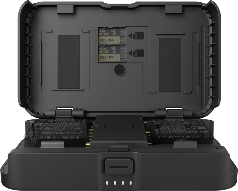 Insta360 Portable Charging Case - 2