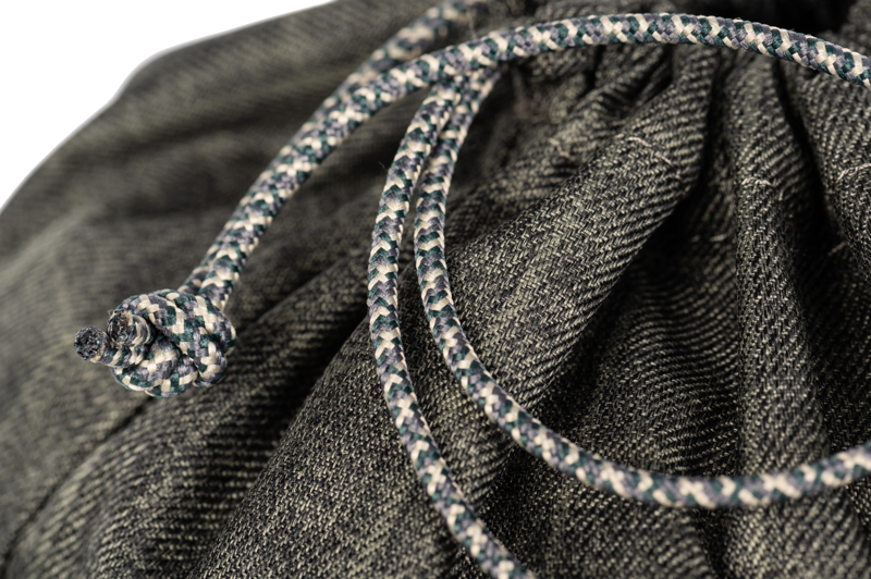 Think Tank Retrospective Laundry Bag - 9