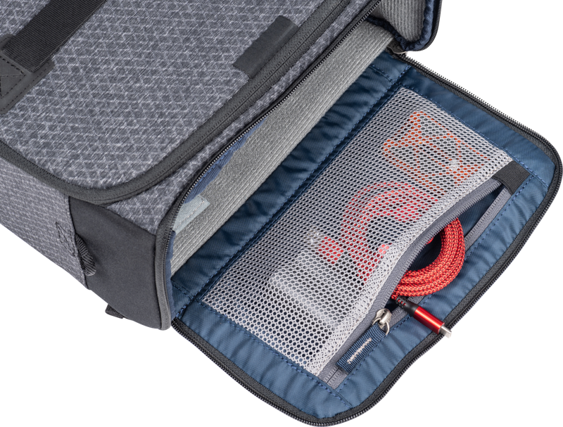 Think Tank Stash Master M - 4