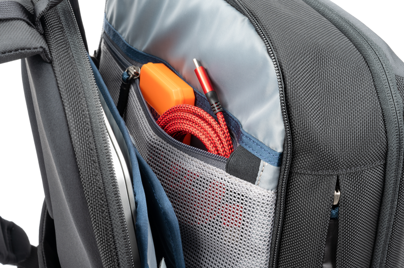 Think Tank Venturing Observer 20L Backpack - 18