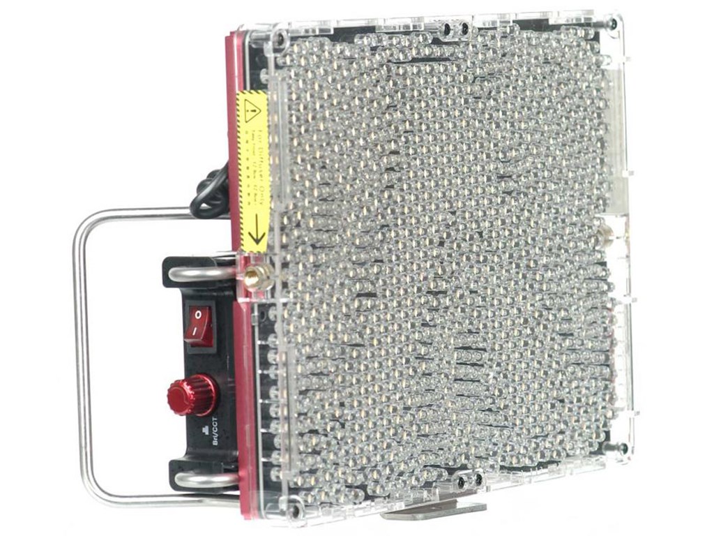 Aputure AmaranTri-8S CRI95+  LED Videolight