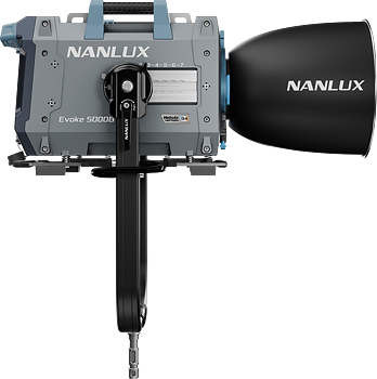 Evoke 5000B Spot Light in Flight Case with 45° Reflector