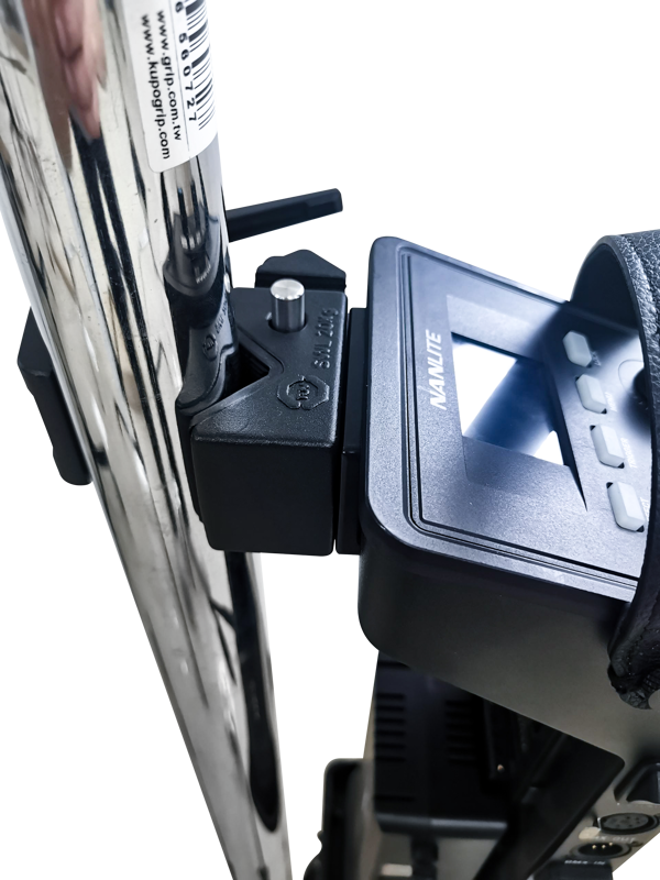 Kupo KCP-741 Super Convi Clamp with hook for Nanlite PSU – för filmskapare - 2