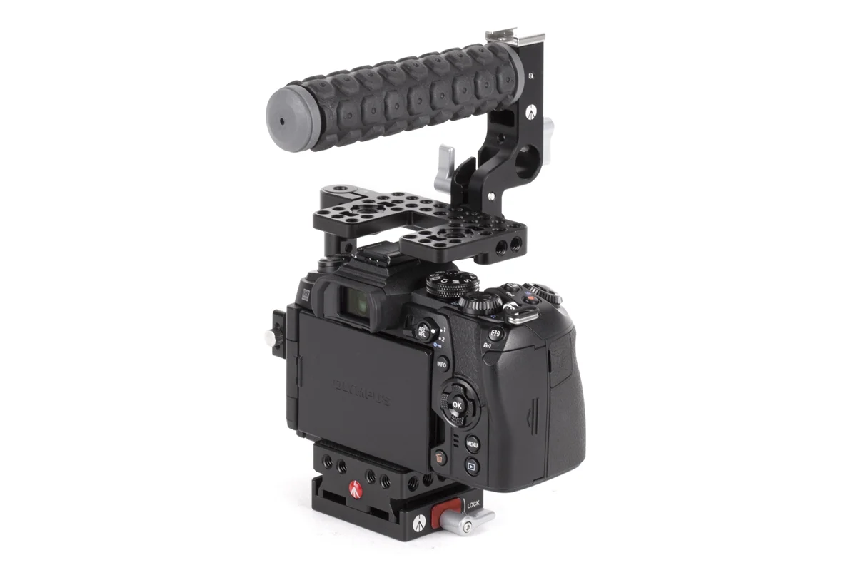 Wooden Camera Unified DSLR Cage (Small) with Rubber Grip - 2