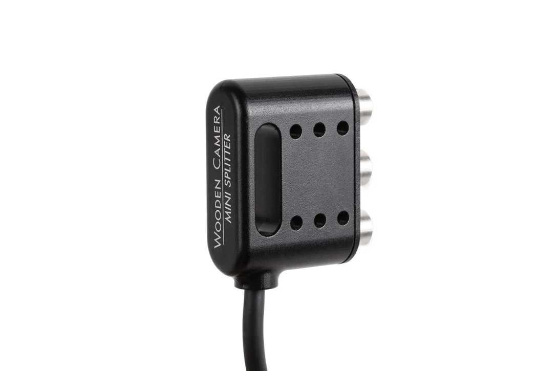 Wooden Camera 1 to 3 Mini Power Splitter (4pin Hirose) - 4