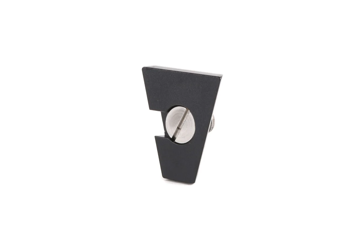 Wooden Camera V-Lock Accessory Wedge (ARRI Accessory Mount 3/8-16) - 2