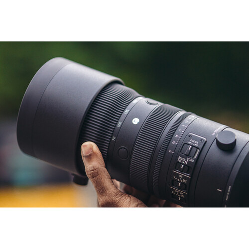 Sigma 70-200mm f/2.8 DG DN OS Sports Lens for L-mount - 4