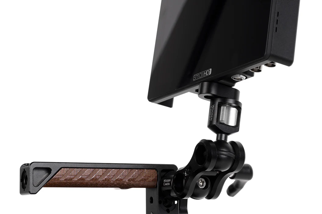 Wooden Camera SmallHD 1/4-20 to 3/8-16 ARRI Accessory Mount Adapter - 3