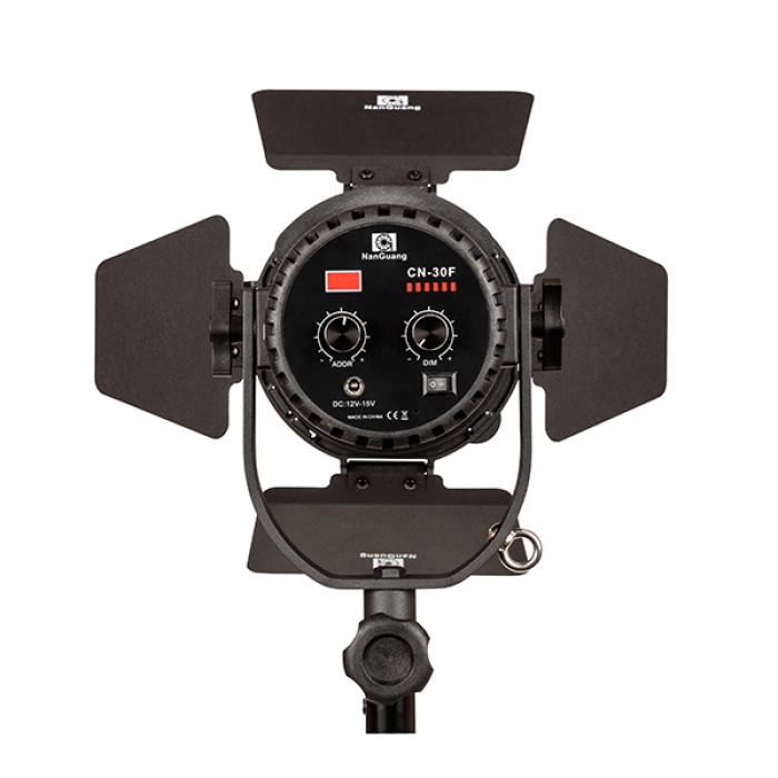NanGuang LED Fresnel Videolight CN-30F - 2