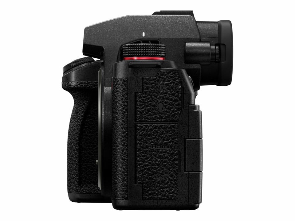 Panasonic Lumix DC-S5II Camera with 20-60mm f/3,5-5,6 Lens