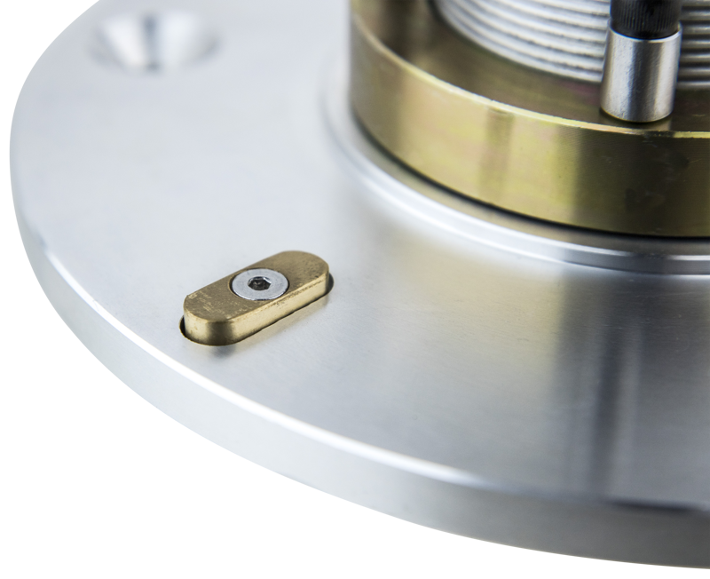 Kupo KS-662M Mitchell To Elemack/Euro Adapter With Castlenut(M12) - 3