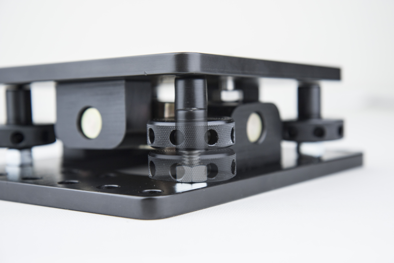 Kupo KSC-150 Mini 4 Way Leveling Cam Mount w/ 3/8"""" Slot-Blk - 3
