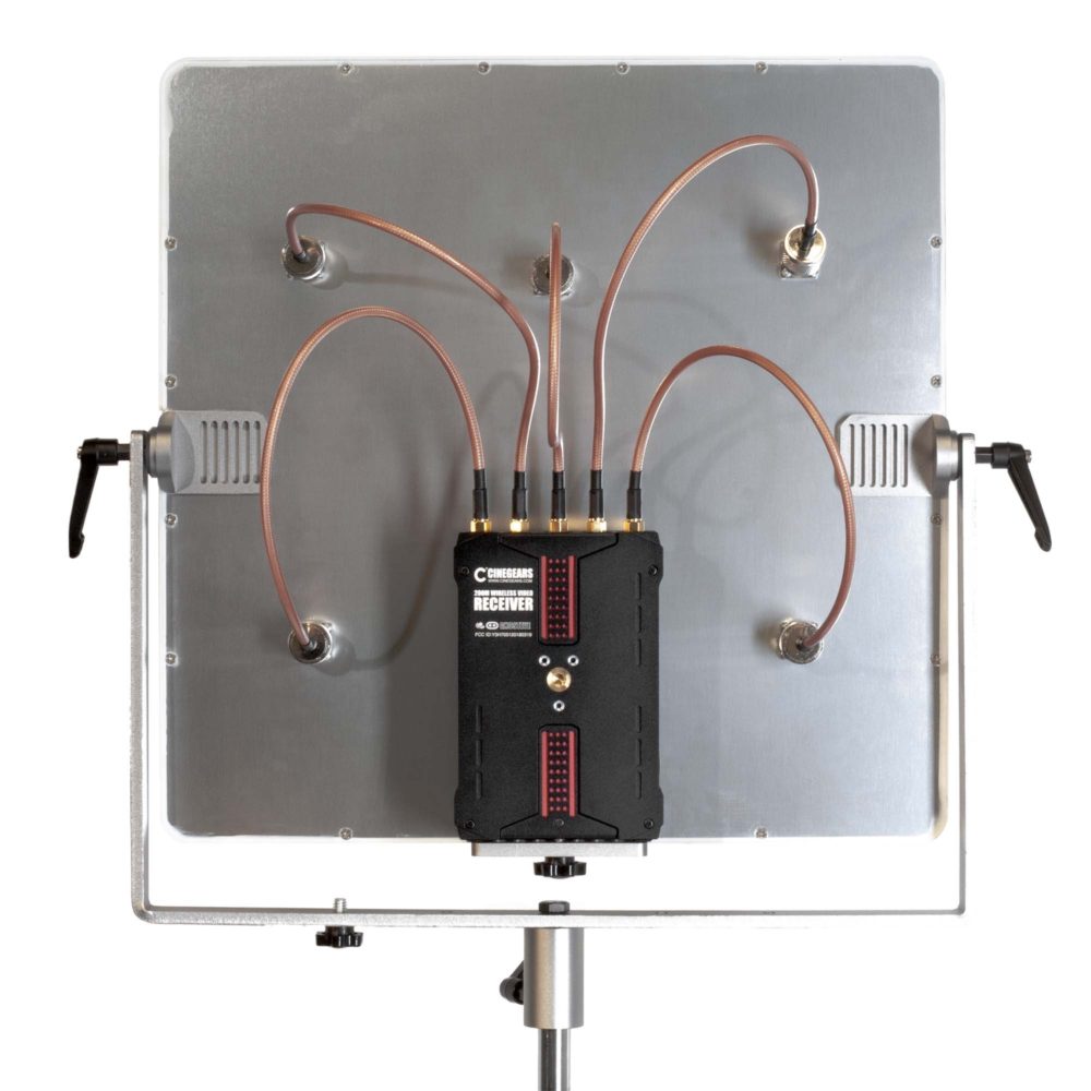Cinegears Ghost-eye  5G Panel Antenna for Wireless Video 50cm - 3