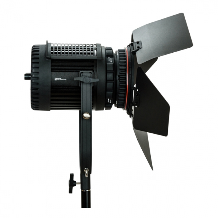 NanGuang LED Fresnel Videolight CN-100F - 6